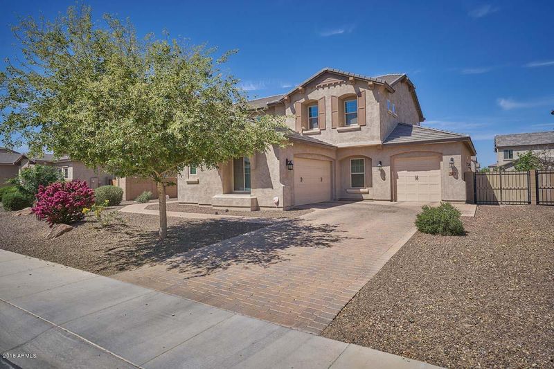 894 E Bridgeport Pw, Gilbert, AZ 85295