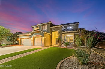 894 S Oak St, Gilbert, AZ 85233