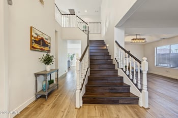 894 S Oak St, Gilbert, AZ 85233