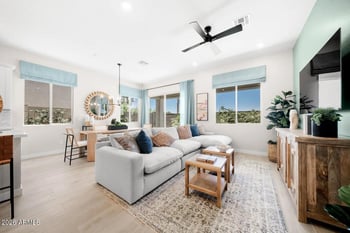 8940 E Covina St, Mesa, AZ 85207