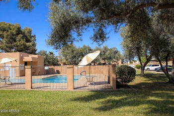 8940 Olive Ave #18, Peoria, AZ 85345