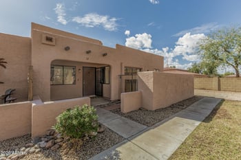 8940 Olive Ave #32, Peoria, AZ 85345
