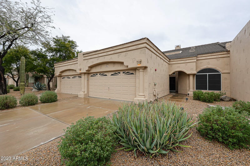 8941 Maple Dr, Scottsdale, AZ 85255