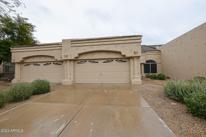 8941 Maple Dr, Scottsdale, AZ 85255