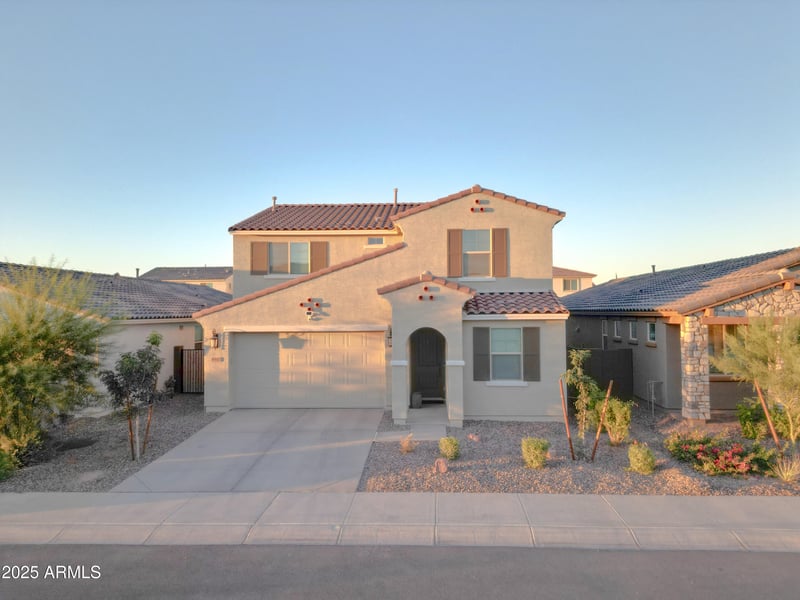 8942 Colter St, Glendale, AZ 85305