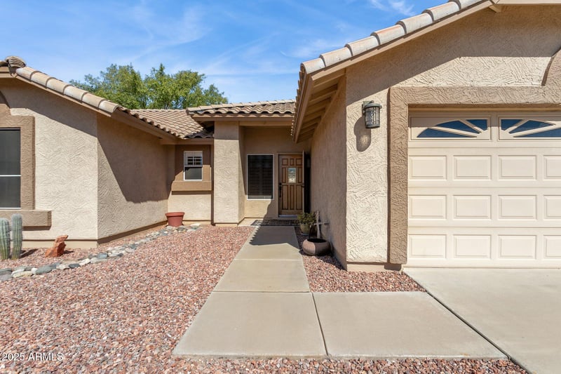 8942 Sequoia Dr, Peoria, AZ 85382