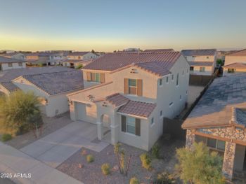 8942 W Colter St, Glendale, AZ 85305