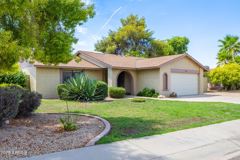8943 Friess Dr, Scottsdale, AZ 85260