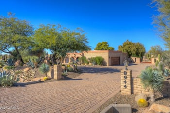 8944 Cave Creek Rd, Carefree, AZ 85377