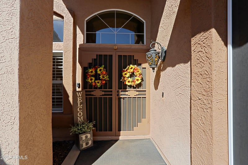 8944 W Topeka Dr, Peoria, AZ 85382