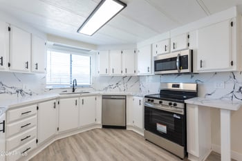 8946 E Ohio Ave, Sun Lakes, AZ 85248