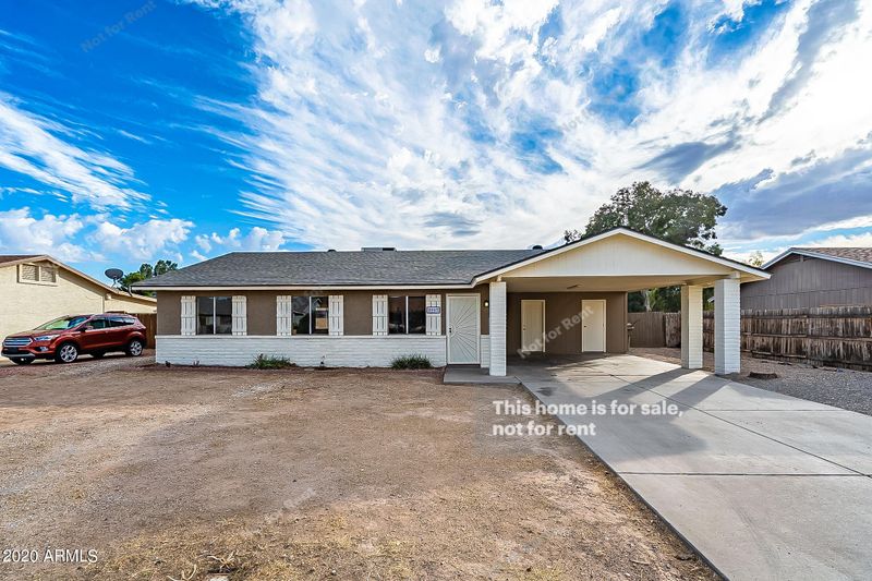 8947 W Harmont Dr, Peoria, AZ 85345