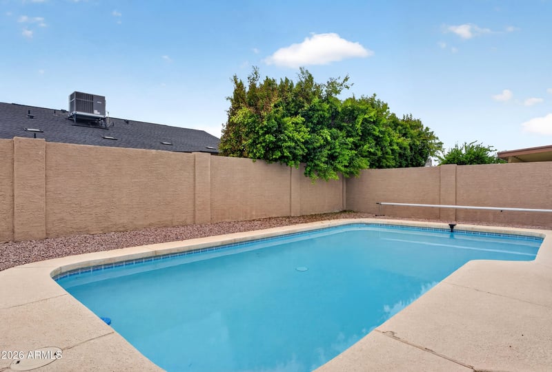 8947 W Sierra Vista Dr, Glendale, AZ 85305