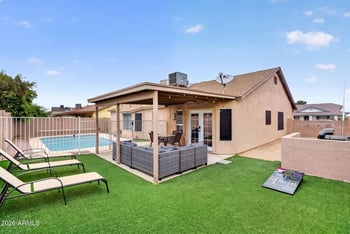 8947 W Sierra Vista Dr, Glendale, AZ 85305