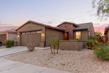 8948 Bethany Heights Dr, Glendale, AZ 85305