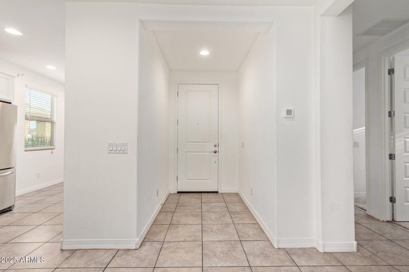 8948 Bethany Heights Dr, Glendale, AZ 85305