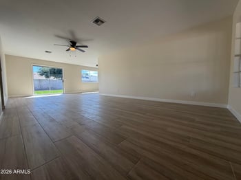 8949 Cinnabar Ave, Peoria, AZ 85345