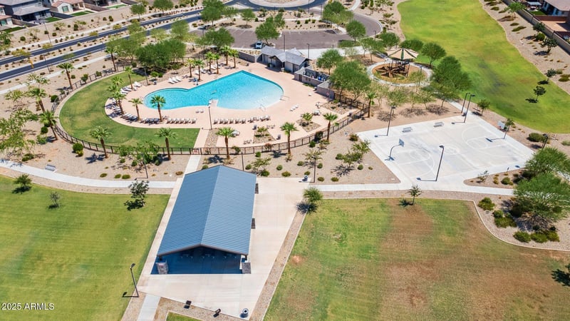 8949 San Juan Ave, Glendale, AZ 85305
