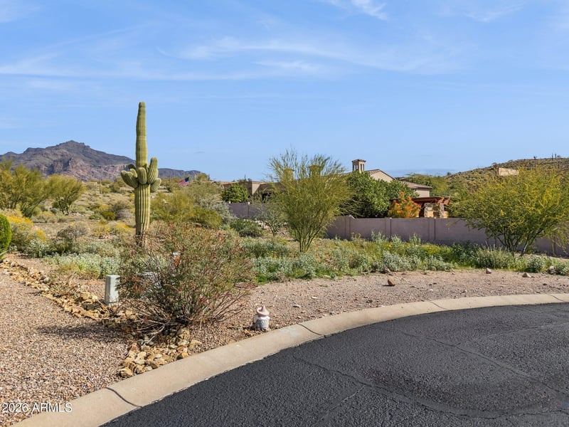 8952 Quail Cove Ln #27, Gold Canyon, AZ 85118