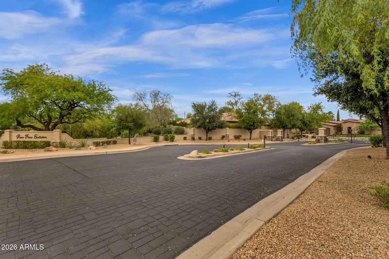 8952 Wethersfield Rd, Scottsdale, AZ 85260