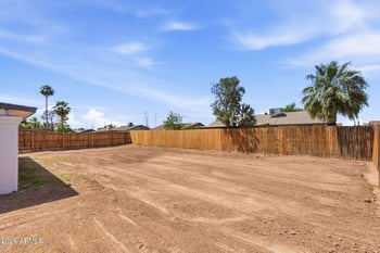 8952 Royal Palm Rd, Peoria, AZ 85345