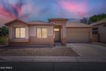 8953 Capri Ave, Mesa, AZ 85208
