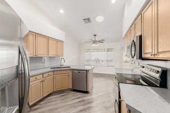 8954 Sequoia Dr, Peoria, AZ 85382