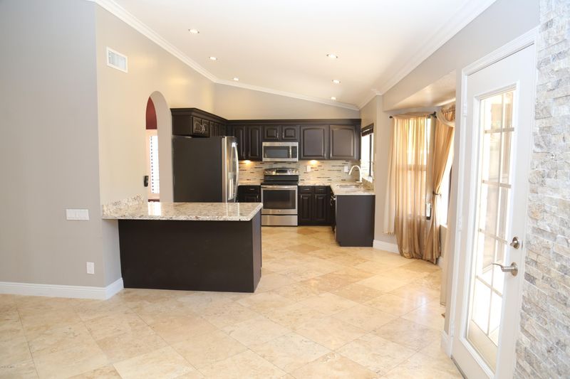 8955 E Voltaire Dr, Scottsdale, AZ 85260