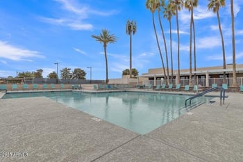 8955 Fairway Blvd, Sun Lakes, AZ 85248