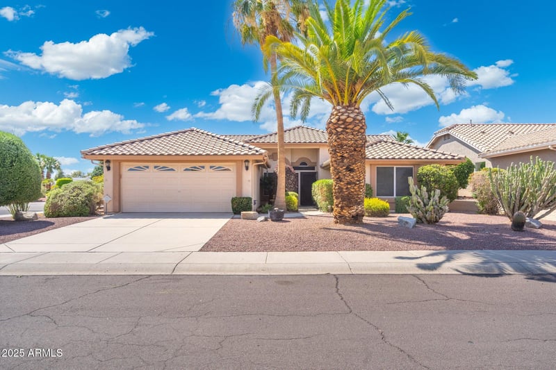 8958 Rosemonte Dr, Peoria, AZ 85382
