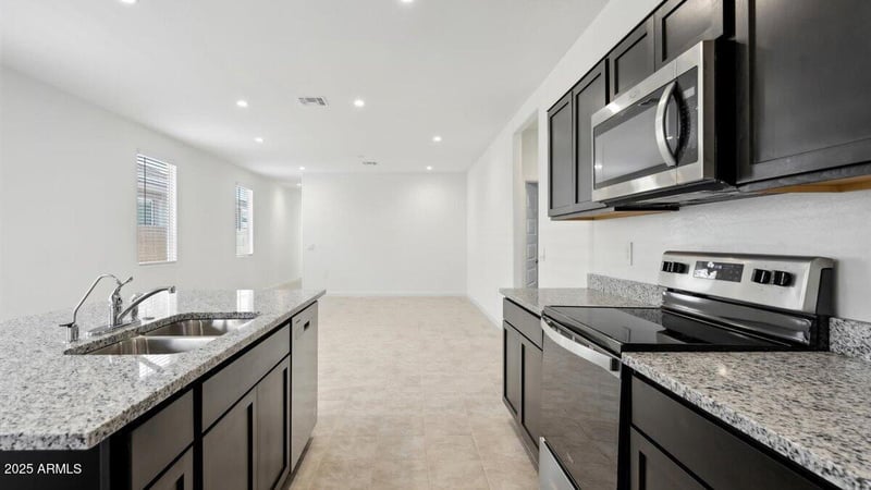 8958 S Palo Verde Dr, Apache Junction, AZ 85120