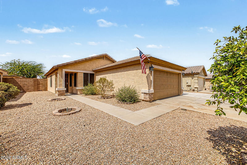 896 Graham Ln, Apache Junction, AZ 85119