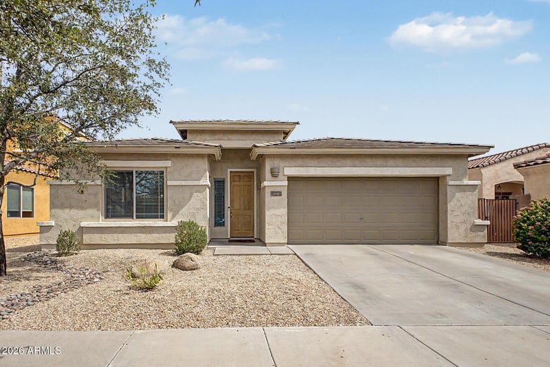 896 E La Costa Pl, Chandler, AZ 85249