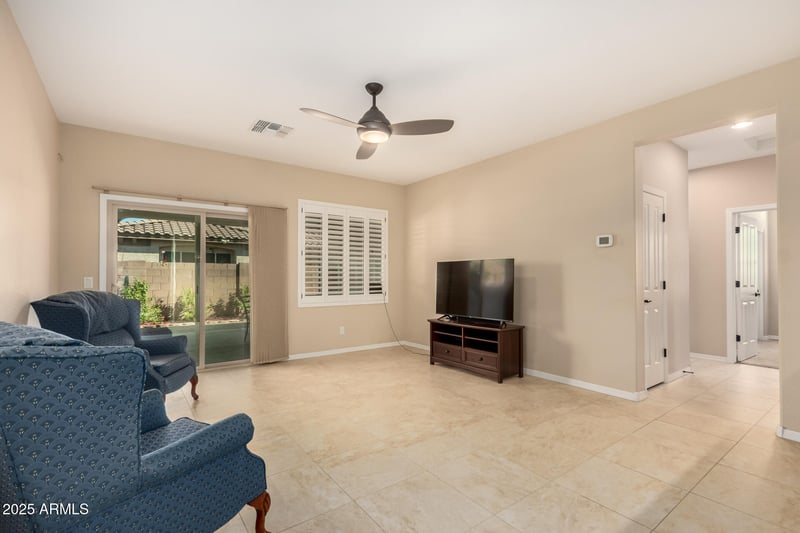 896 Jacob St, Chandler, AZ 85225