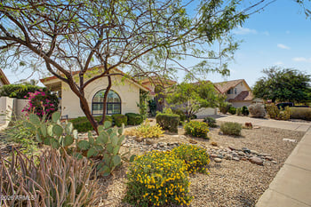 8961 E Sutton Dr, Scottsdale, AZ 85260