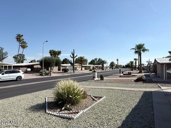 8962 Fairway Blvd, Sun Lakes, AZ 85248