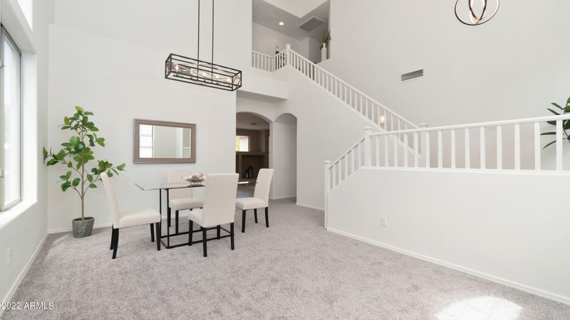 8962 E Hillview St, Mesa, AZ 85207