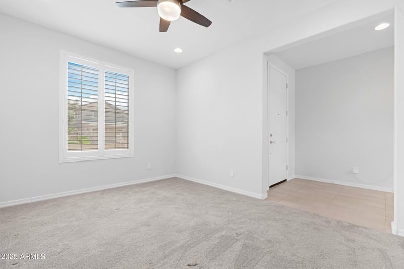 8962 Marshall Ave, Glendale, AZ 85305