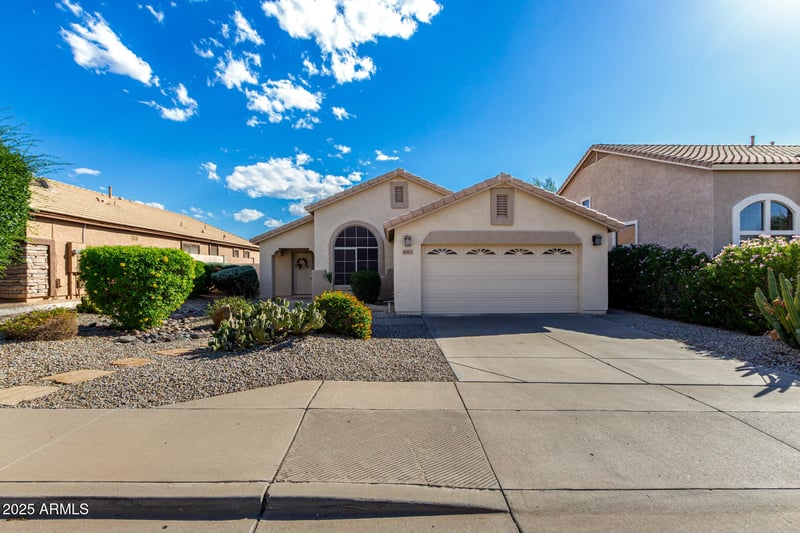 8965 Hillview St, Mesa, AZ 85207