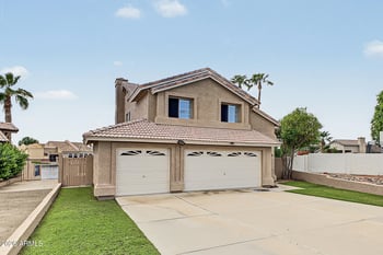 8967 W Maui Ln, Peoria, AZ 85381