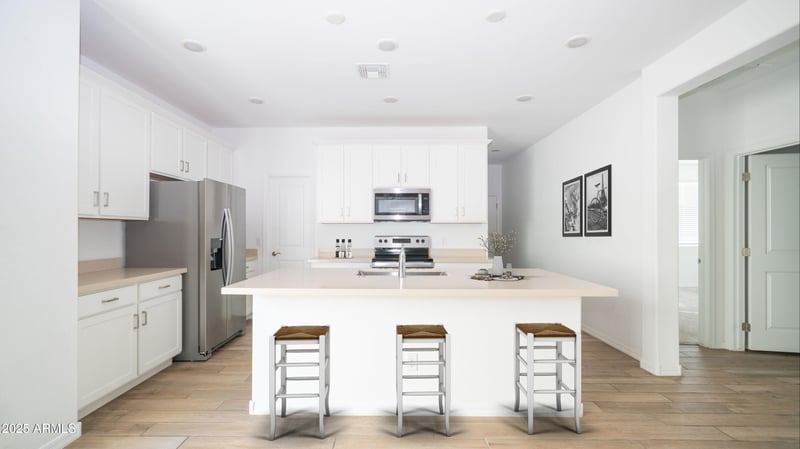 897 151st Ln, Goodyear, AZ 85338