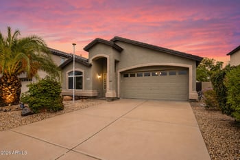 897 E Mountain View Rd, San Tan Valley, AZ 85143