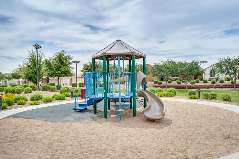 8972 W Northview Ave, Glendale, AZ 85305