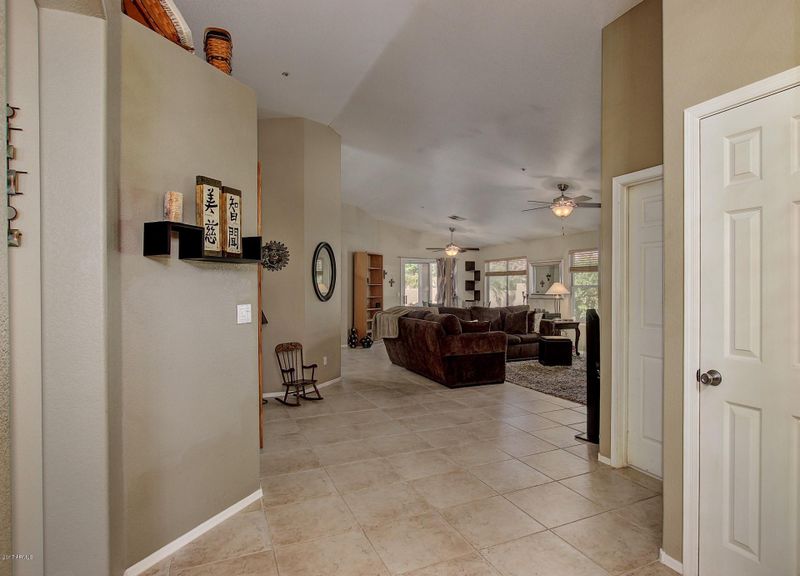 8976 E Gail Rd, Scottsdale, AZ 85260
