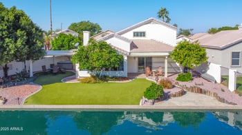 8977 Lisbon Ln, Peoria, AZ 85381