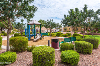 8978 Myrtle Ave, Glendale, AZ 85305