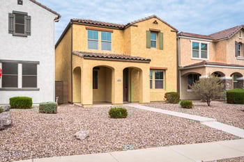 8978 Myrtle Ave, Glendale, AZ 85305