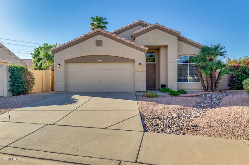 898 N Gregory Pl, Chandler, AZ 85226