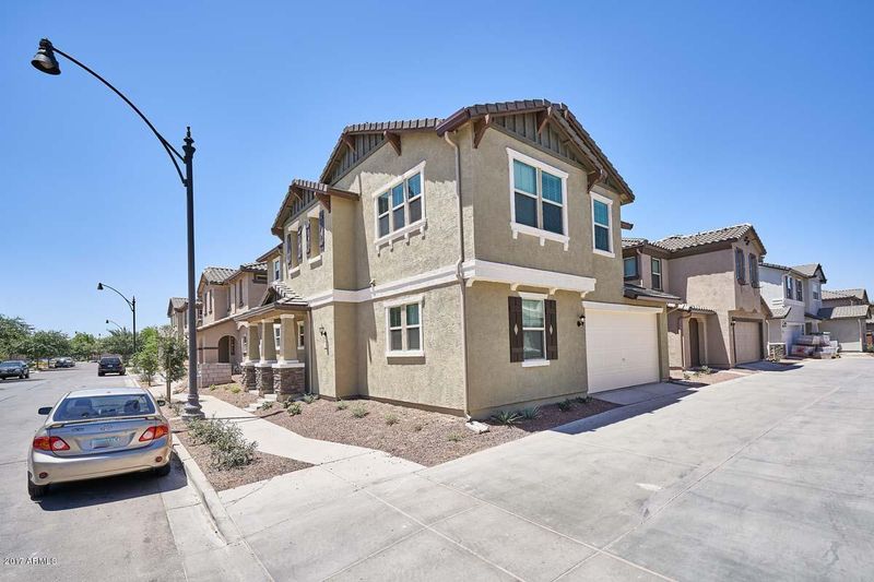 898 S Pheasant Dr, Gilbert, AZ 85296