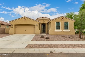 8987 Seldon Ln, Peoria, AZ 85345